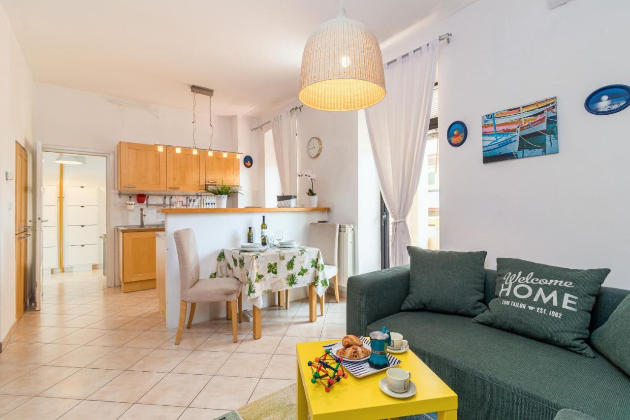 Cubo Apartment พูลา ภายนอก รูปภาพ